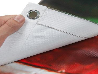 曲靖喷绘和刀刮布的工艺区别。